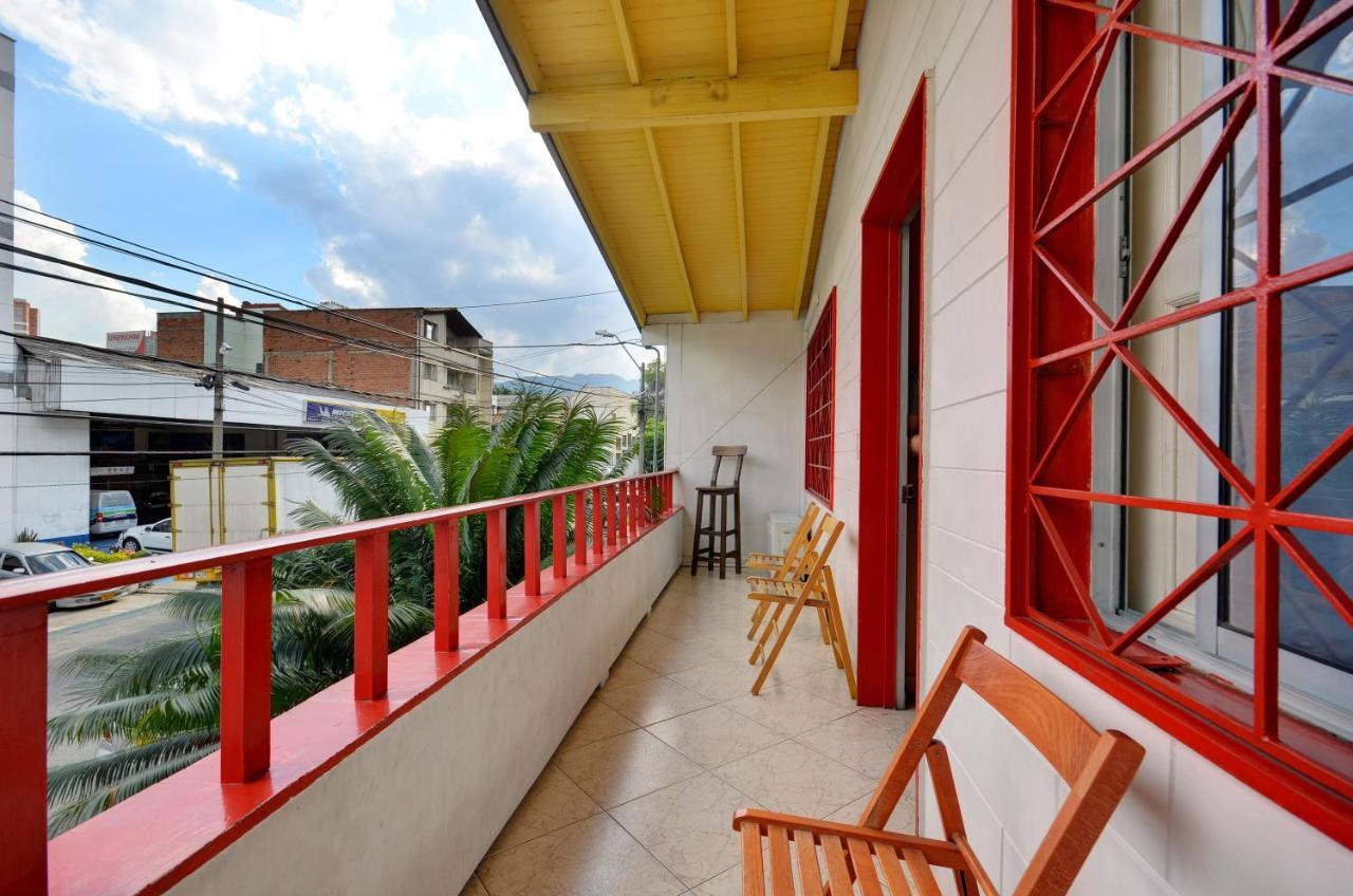 Hostel The Wandering Paisa Medellín Exterior foto