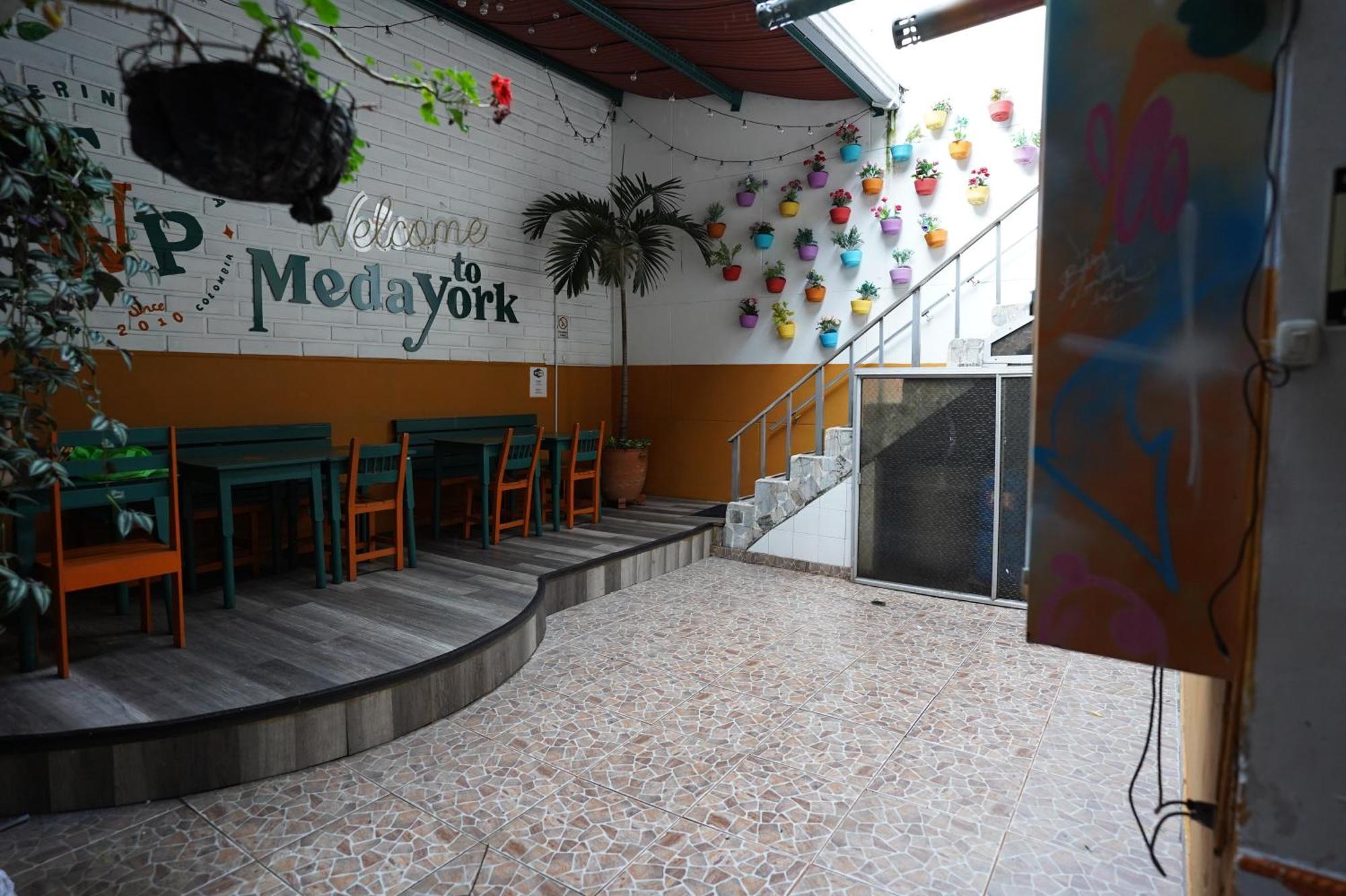 Hostel The Wandering Paisa Medellín Exterior foto